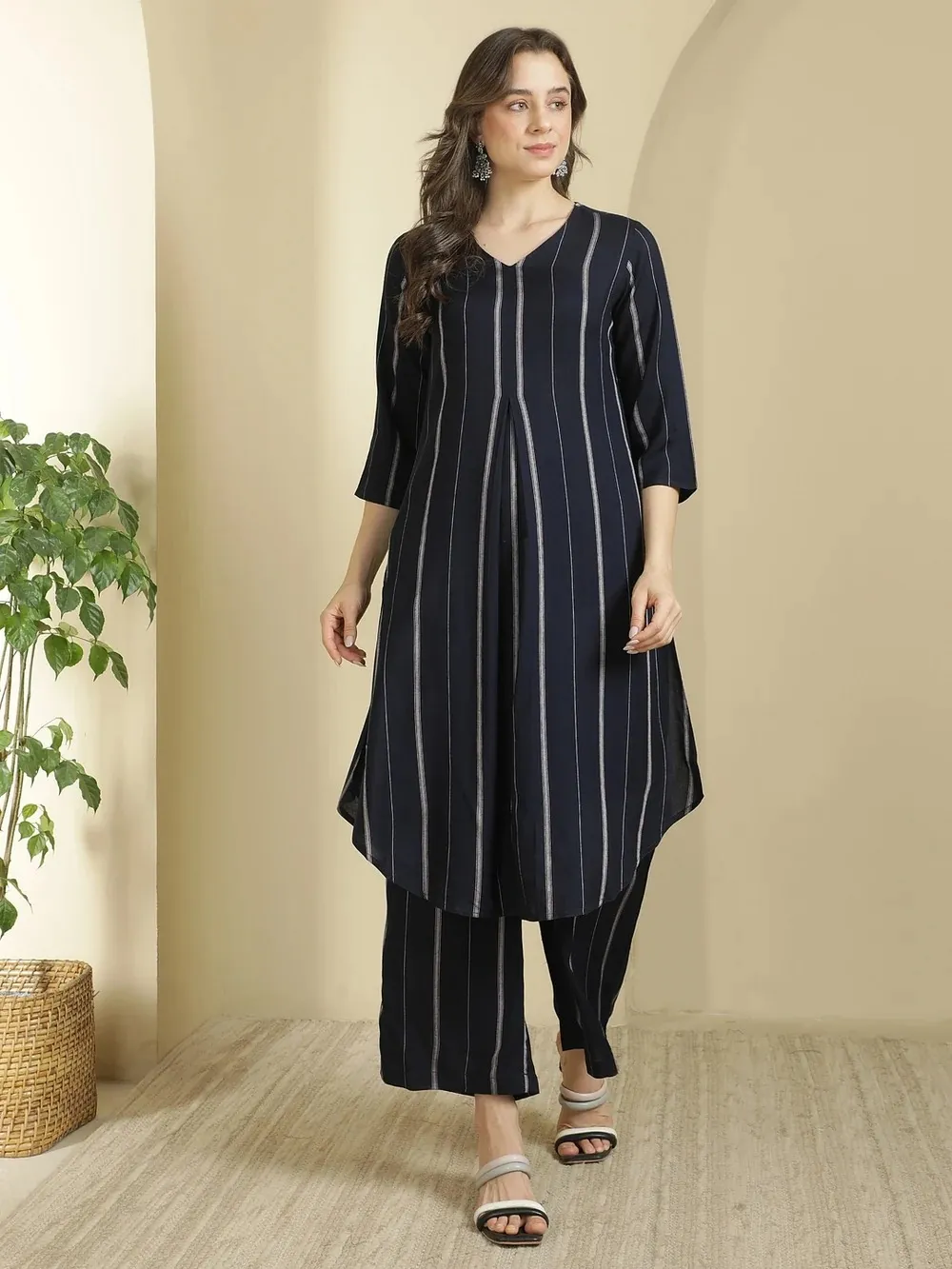 Blue Printed Kurta and Trouser Set